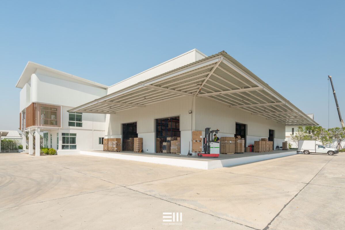 ออกแบบและสร้าง ออฟฟิศใหม่ พูนธนามาร์เก็ตติ้ง จำกัด