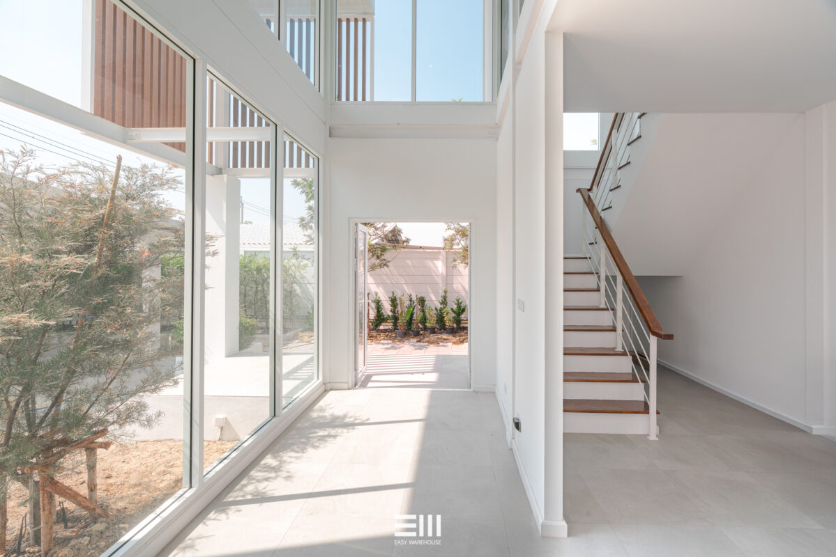 ออกแบบและสร้าง ออฟฟิศใหม่ พูนธนามาร์เก็ตติ้ง จำกัด