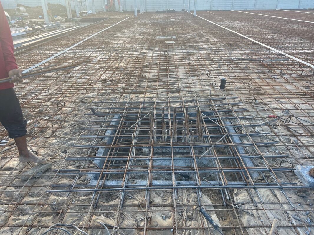 ออกแบบและสร้าง ออฟฟิศใหม่ พูนธนามาร์เก็ตติ้ง จำกัด