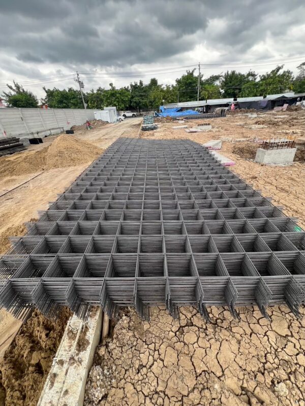 ออกแบบและสร้าง ออฟฟิศใหม่ พูนธนามาร์เก็ตติ้ง จำกัด